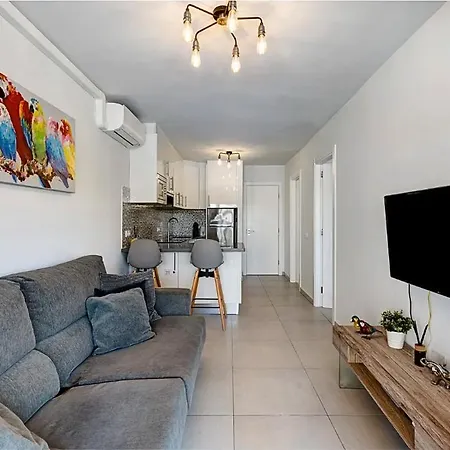 De Lujo En Torre Del Sol, Playa De Americas Apartment *